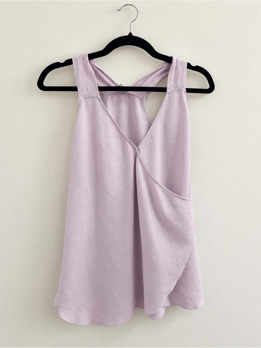 Sleeveless Lavender V-Neck Wrap Front Tank Top Aritzia xxs